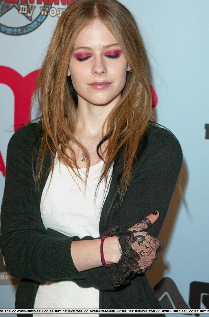 avril-12~0.jpg