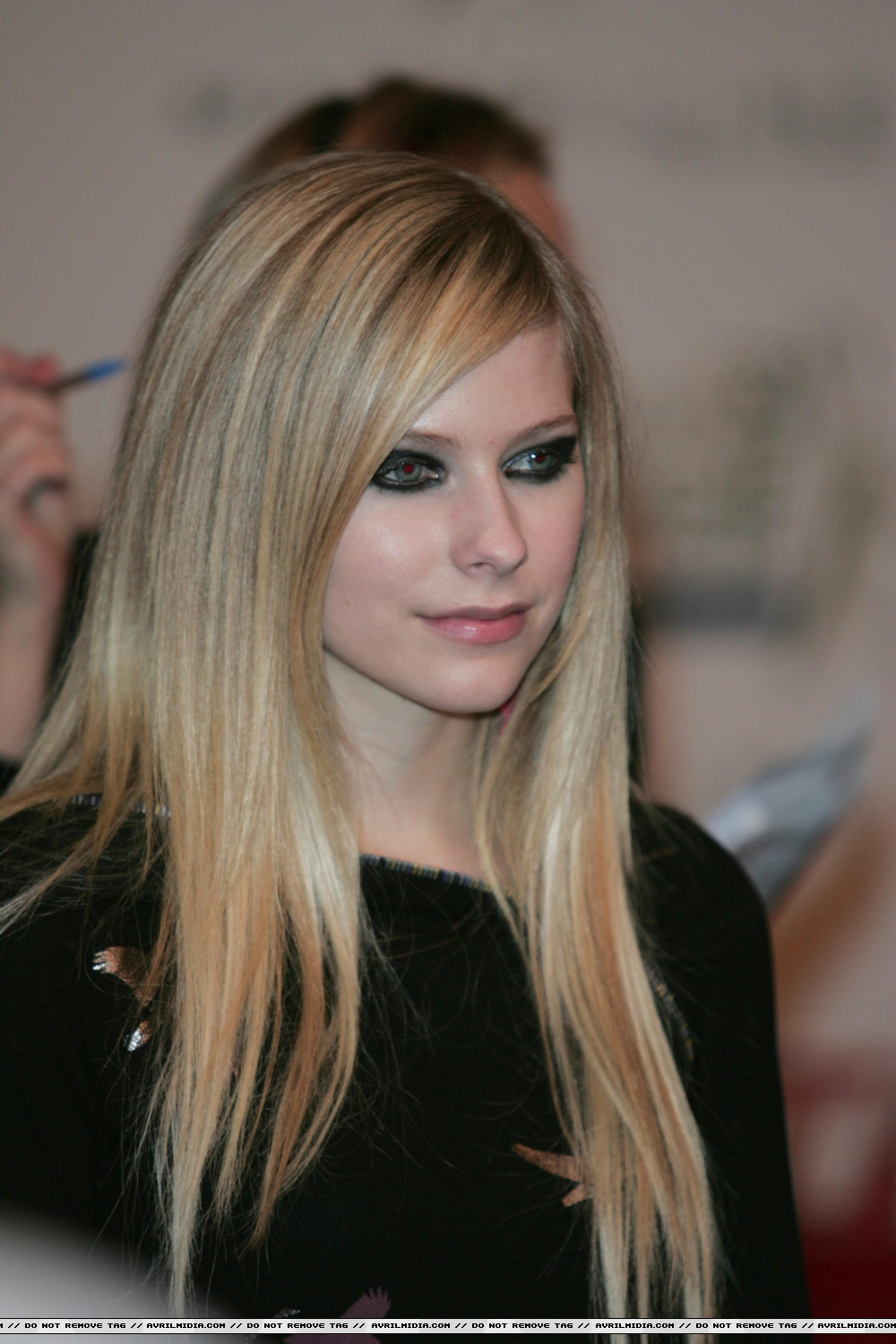 avril-16~1.jpg