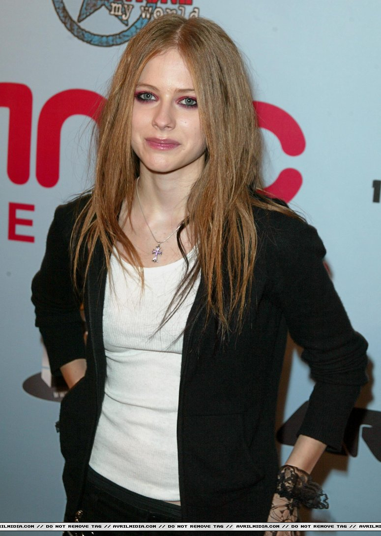 avril-9~0.jpg