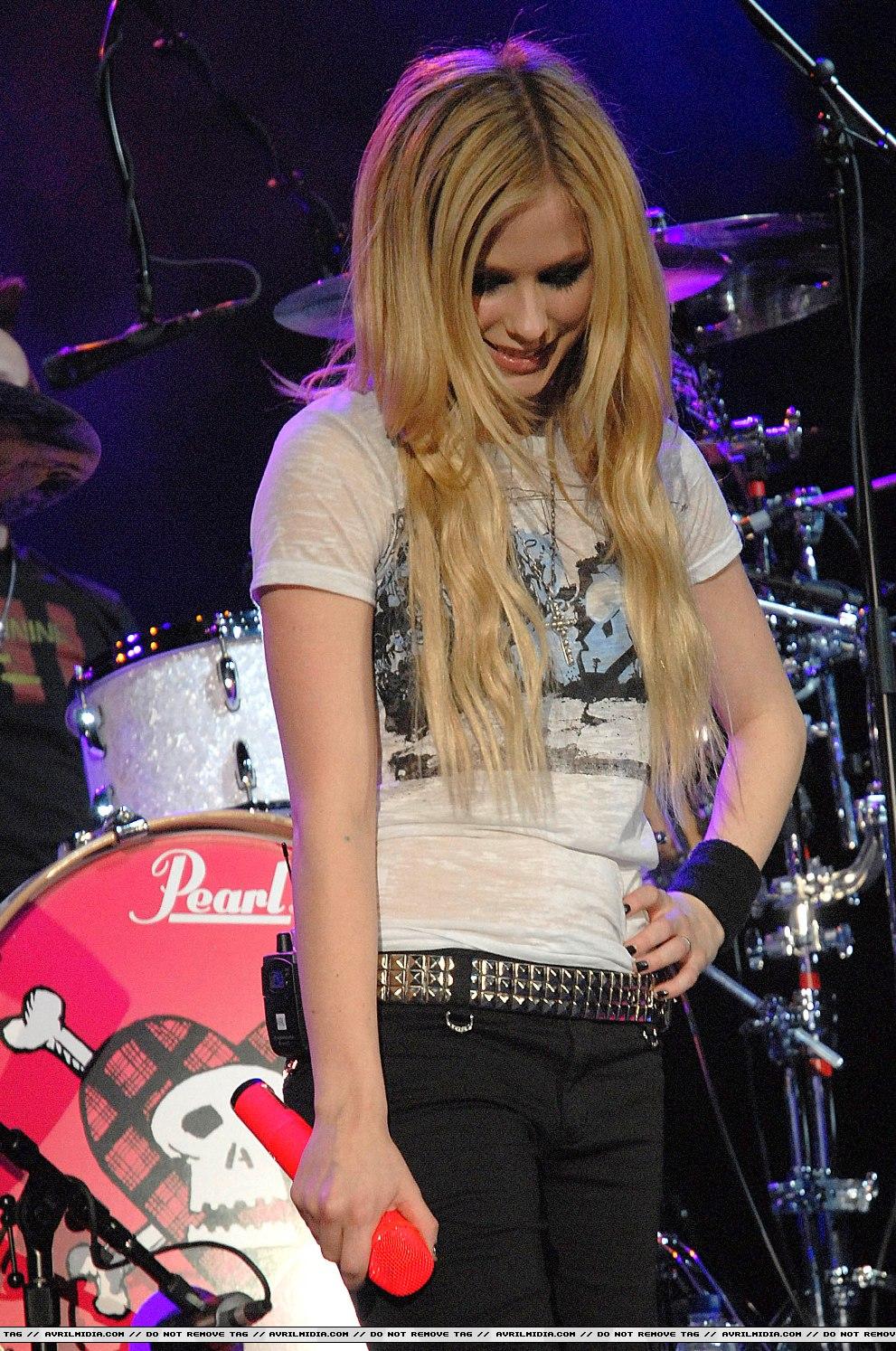 MTX_LAVIGNE_50026_05.jpg