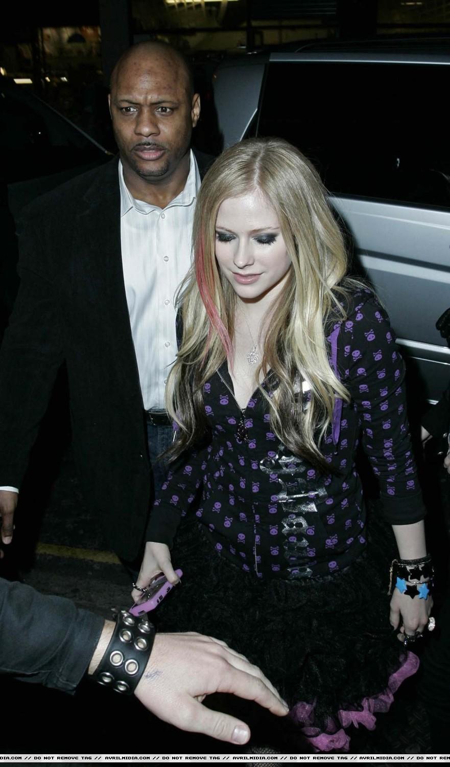 avrilrevolution_(1).jpg