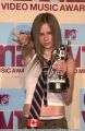 82472_Avril_Lavigne_2002_MTV_VMA_08_122_101lo.jpg