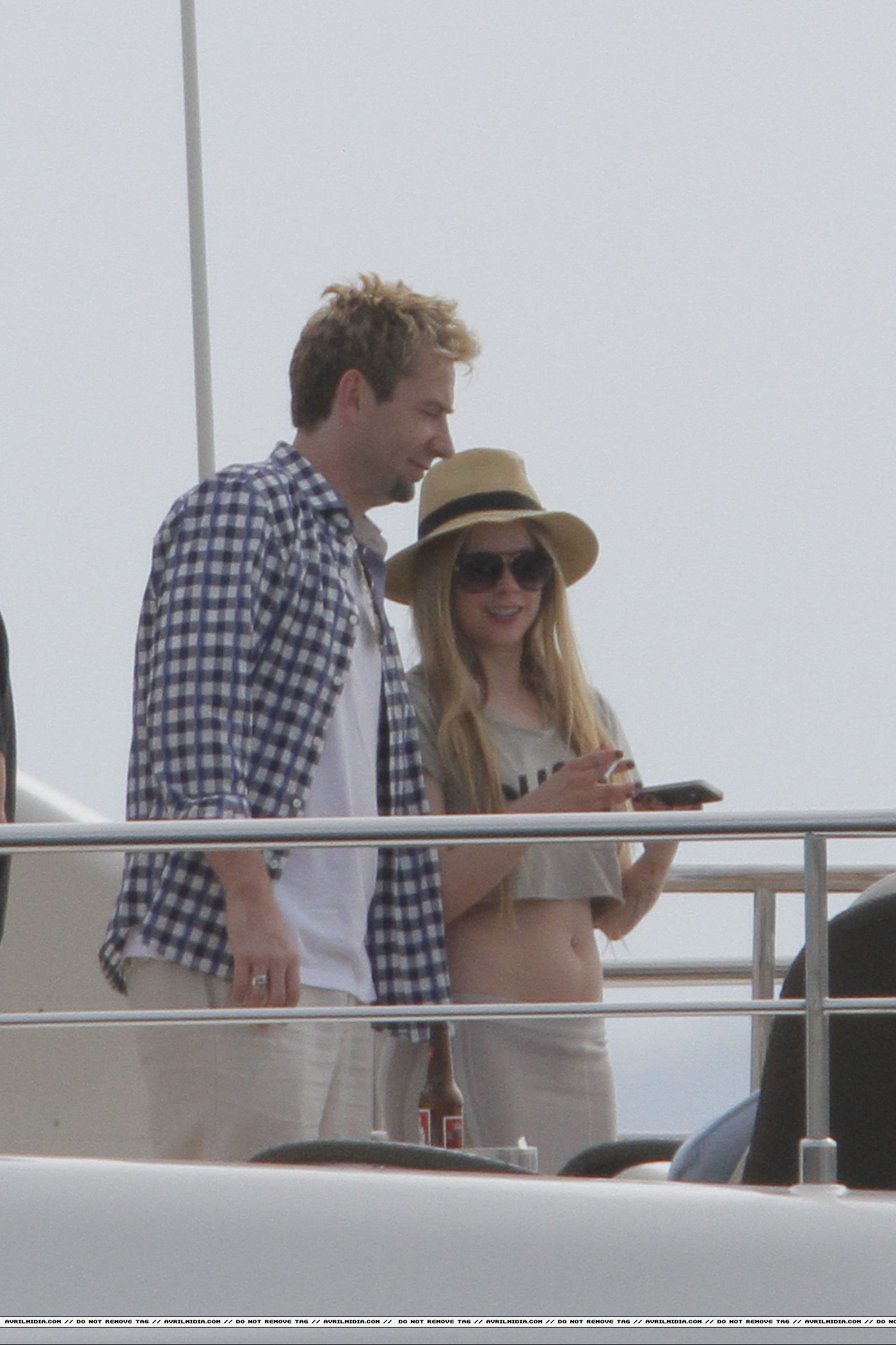 chavril_avrilmidia11.jpg