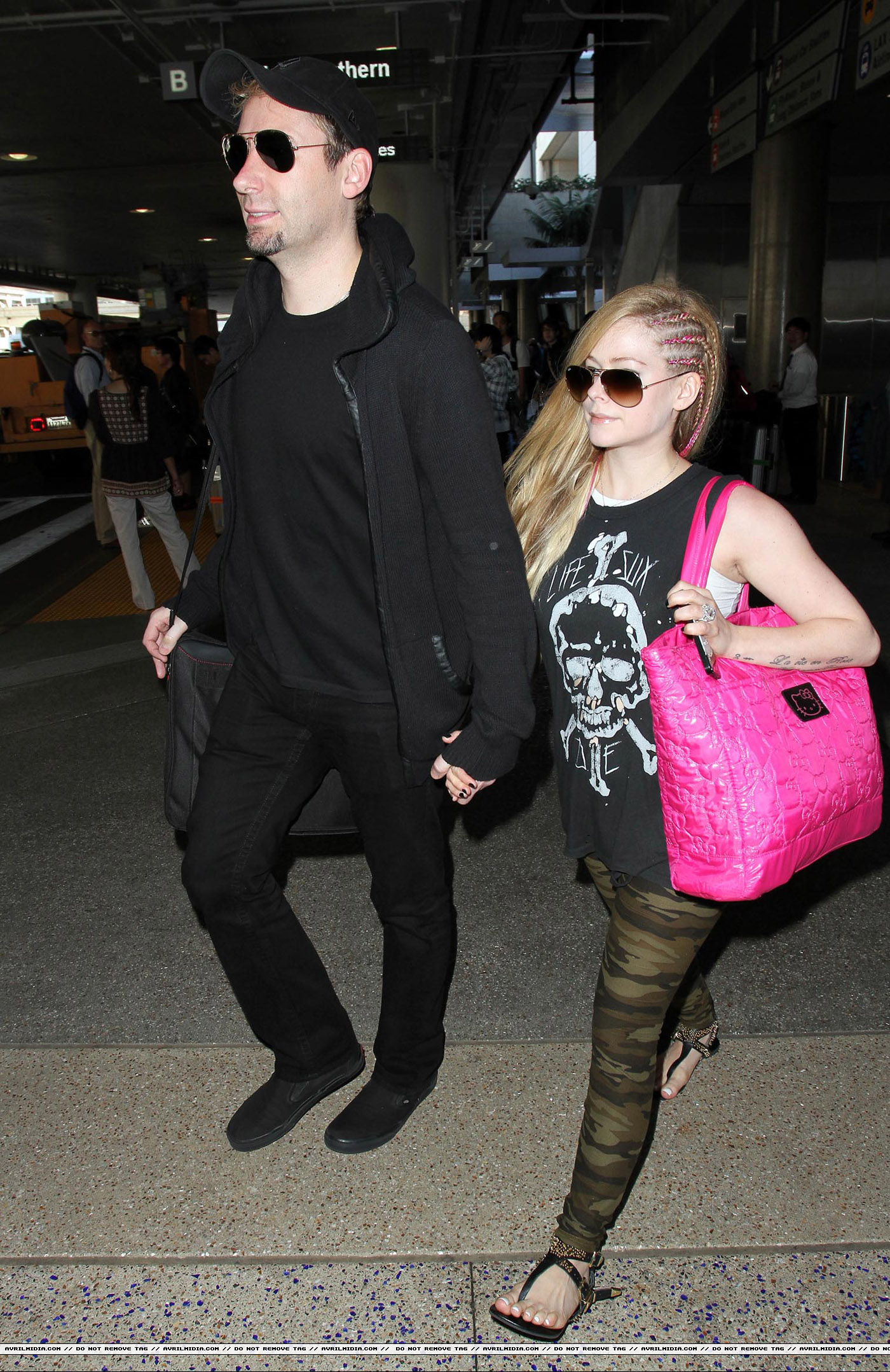 chavril_lax_out13_15.jpg