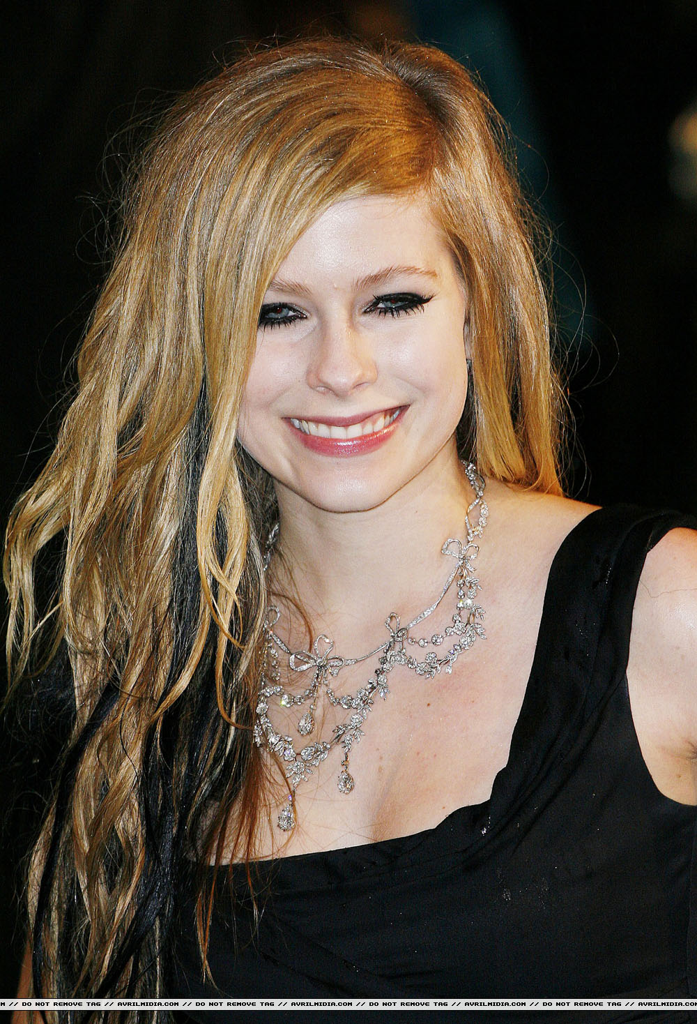 avril-63_copy.JPG