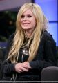 avrillavigne-2007carsondalyshow15jun-10tc_copy.jpg