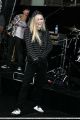 avrillavigne-2007sydneysunriseconcert8may-44tc_copy.jpg