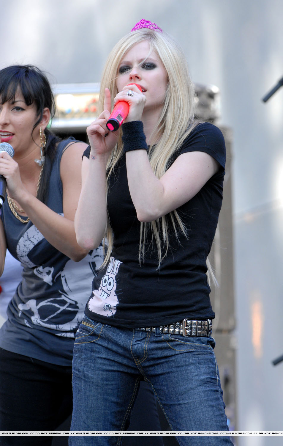 avrillavigne-2007muchmusicawardsrehearsal17jun-07t.jpg