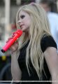 avrillavigne-2007muchmusicawardsrehearsal17jun-03t.jpg