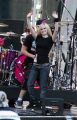 avrillavigne-2007muchmusicawardsrehearsal17jun-25t.jpg