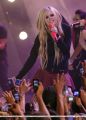 avrillavigne-2007muchmusicawardsshow17jun-16tc.jpg