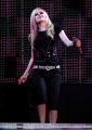 avrillavigne-2008thebestdamntouramsterdam-24tc.jpg