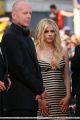 avrillavigne-2009overthehedgecannes21may-092tc.jpg