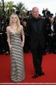 avrillavigne-2009overthehedgecannes21may-101tc.jpg