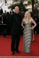 avrillavigne-2009overthehedgecannes21may-131tc.jpg