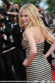 avrillavigne-2009overthehedgecannes21may-151tc.jpg