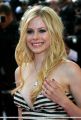 avrillavigne-2009overthehedgecannes21may-180tc.jpg