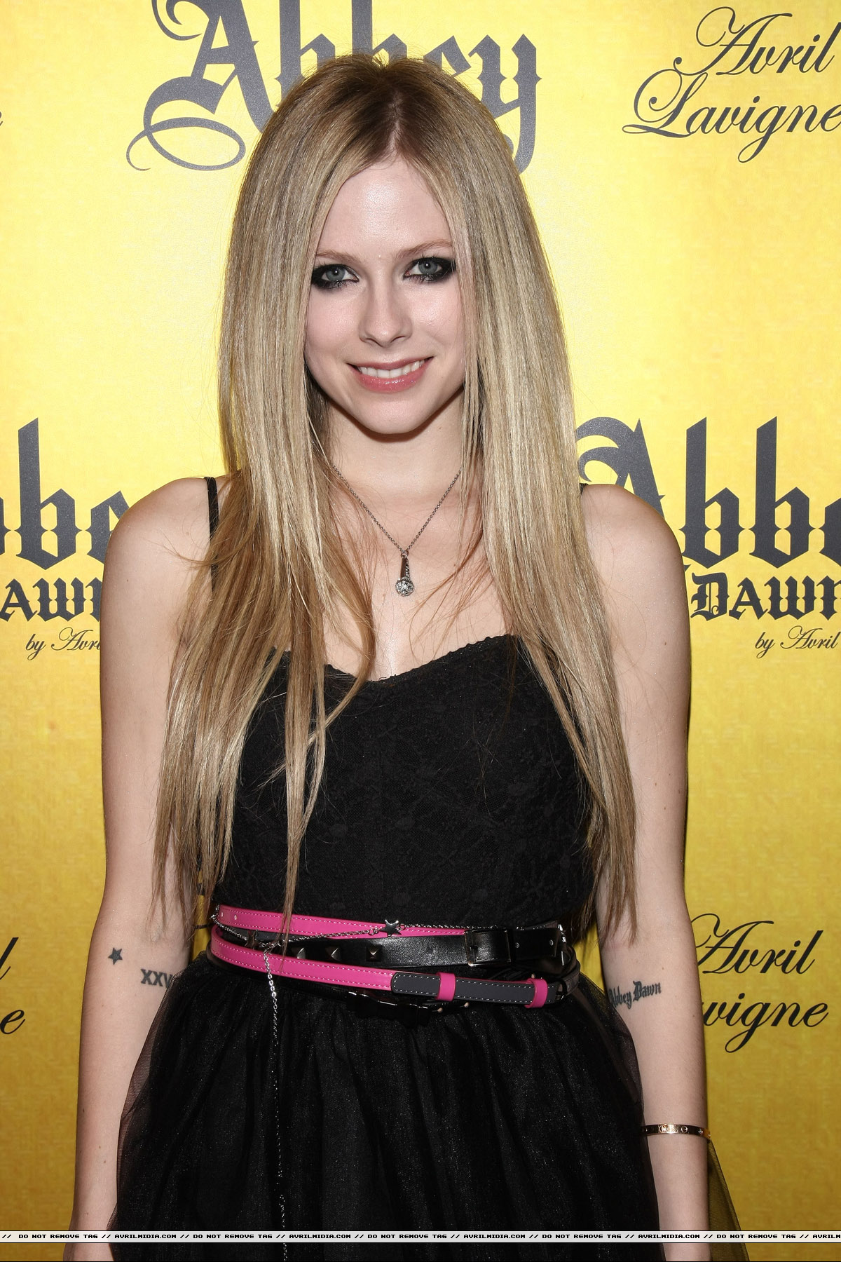 ABBEYDAWN_PURE_avrilmidia2_01.jpg