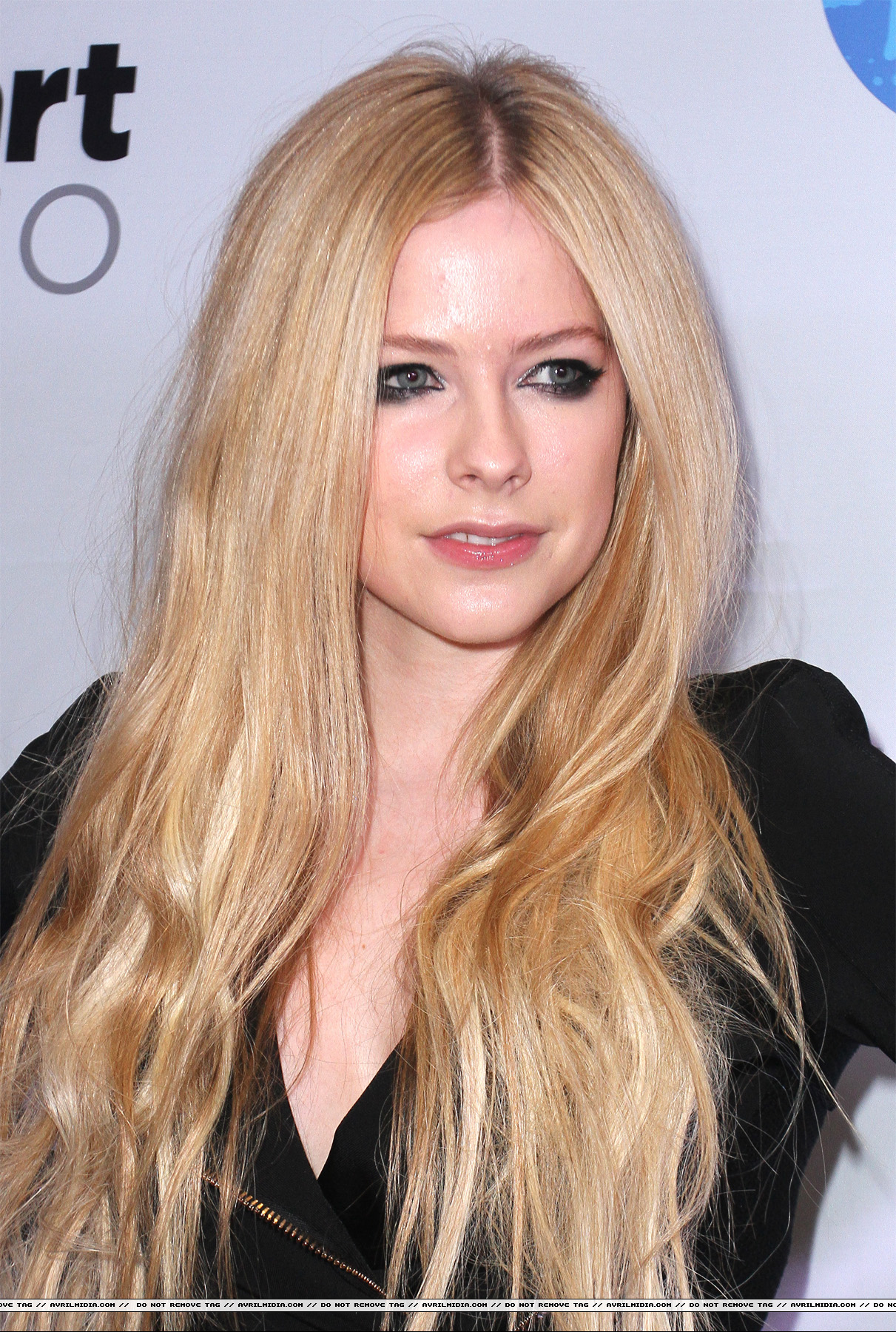 miamijingleball13_avrilmidia_281129.jpg