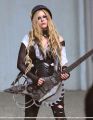 avrilmidia_rocknroll_260713_2818029.jpg