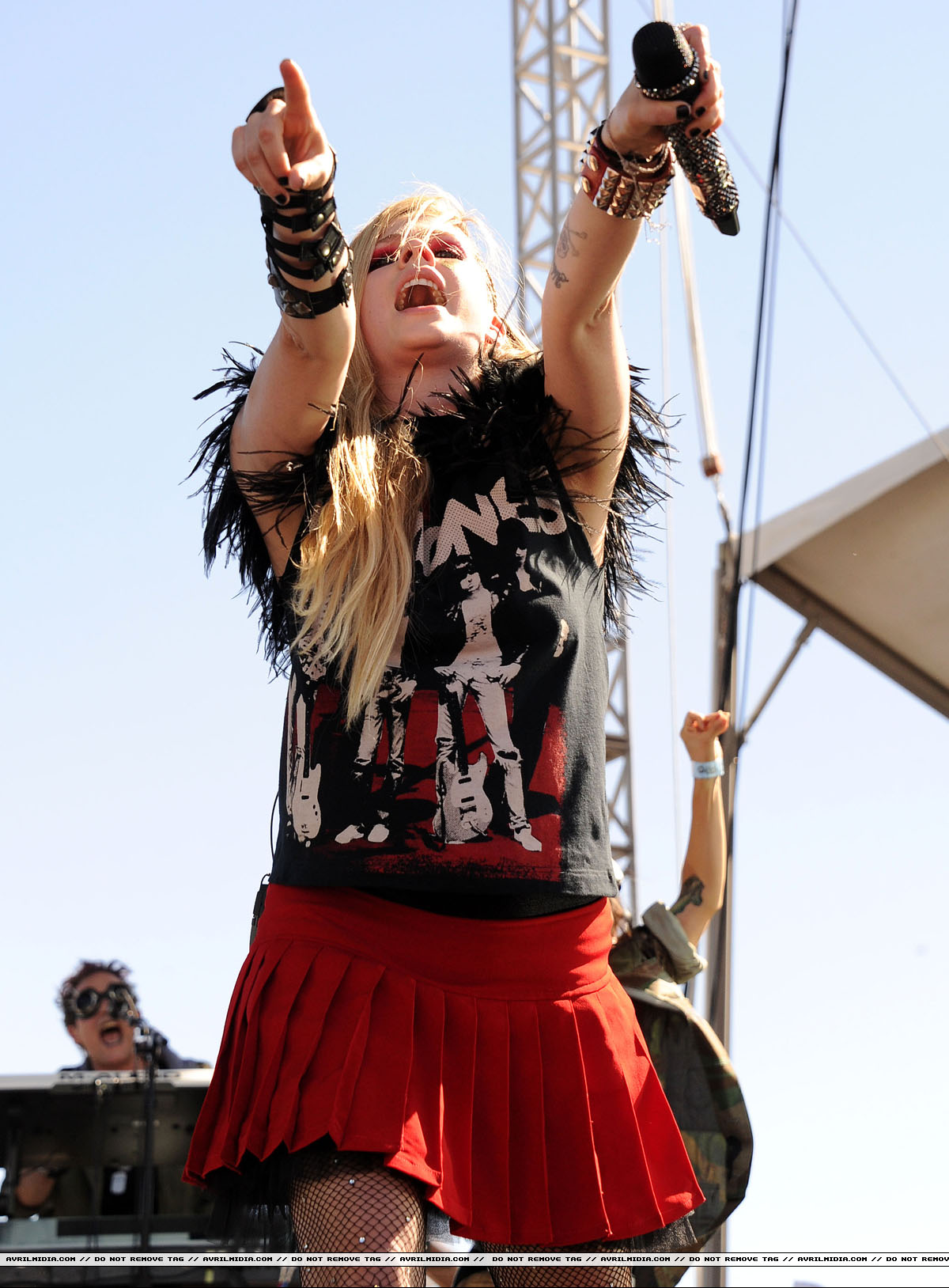 Avril7EiHeart_281129.JPG