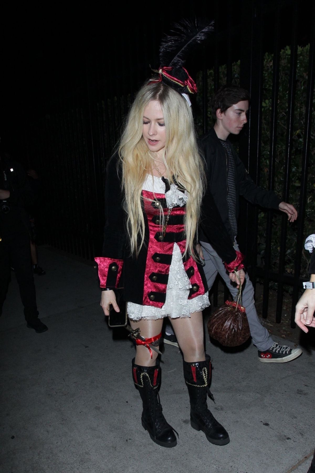 avrilmidia_halloween06.jpg