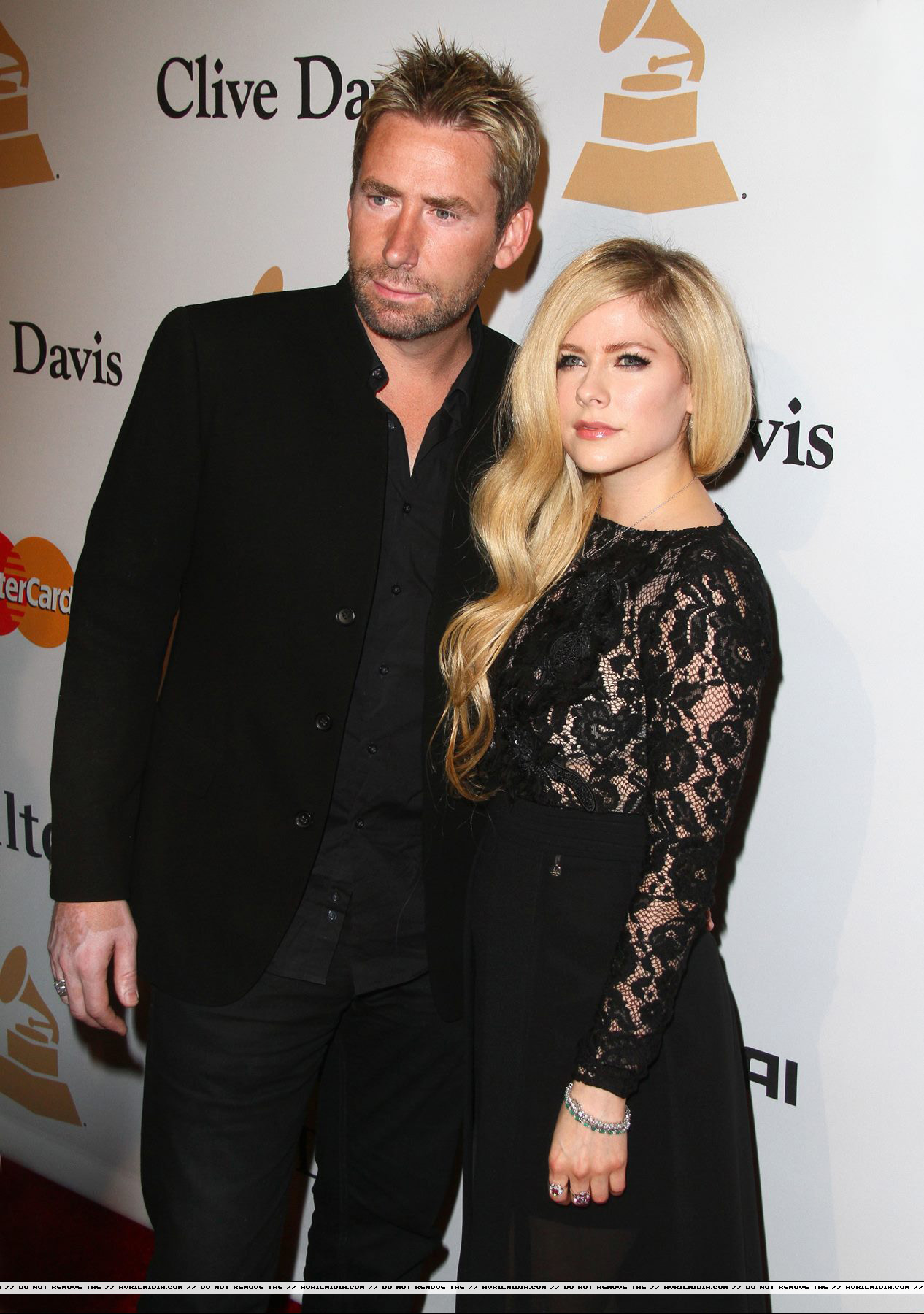 avrilmidia_pregrammy017.jpg