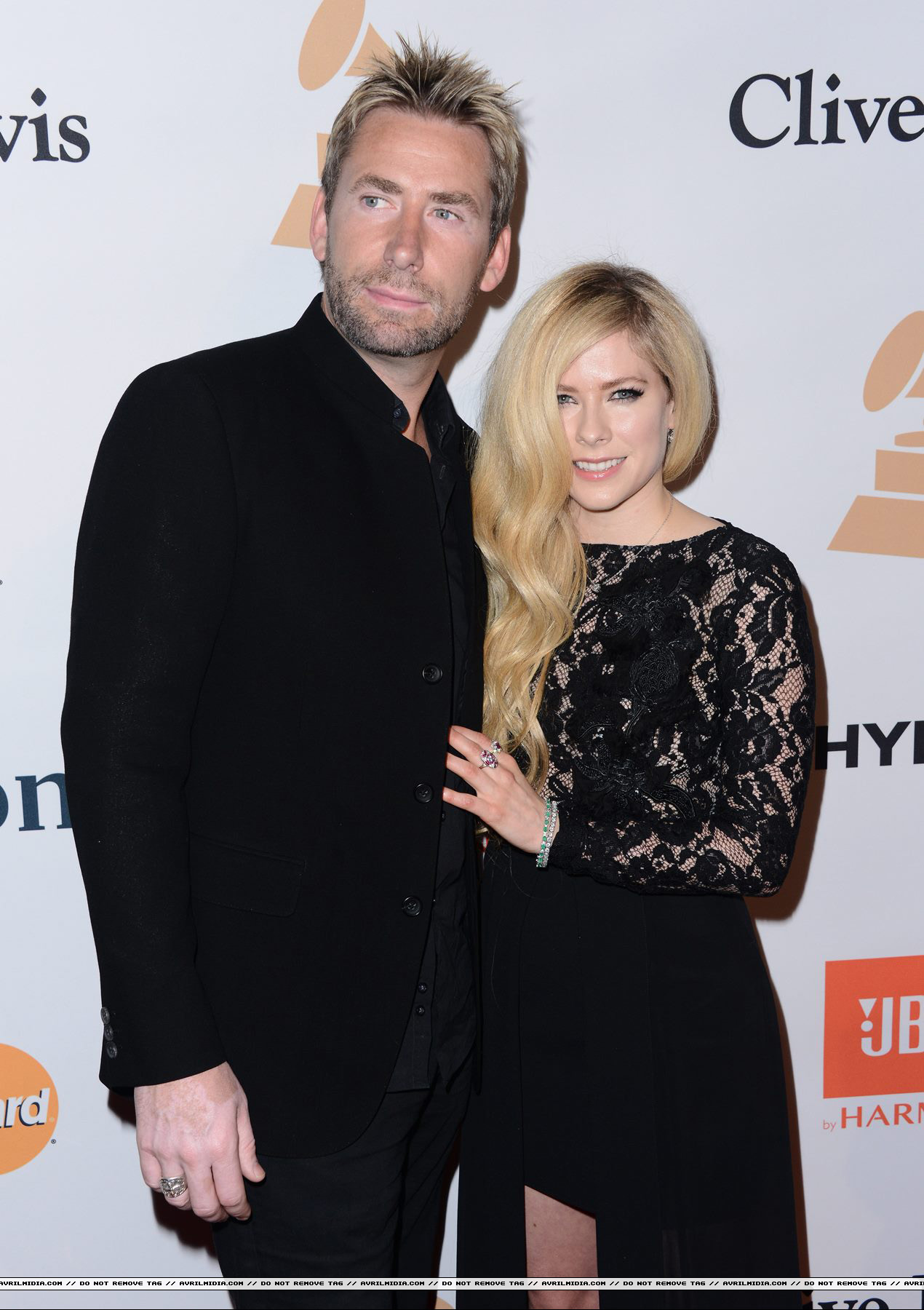 avrilmidia_pregrammy08.jpg