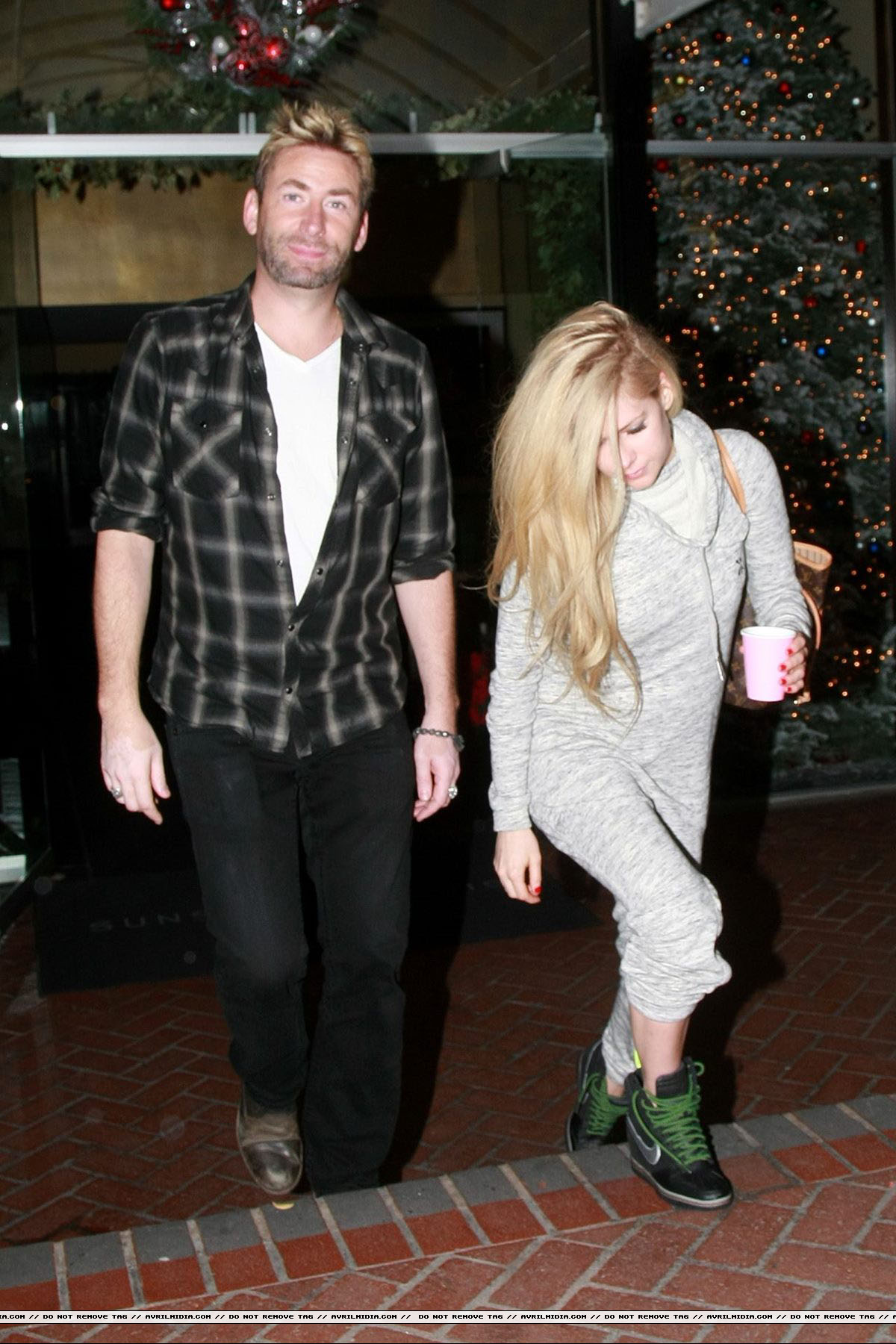 chavril_west02.jpg