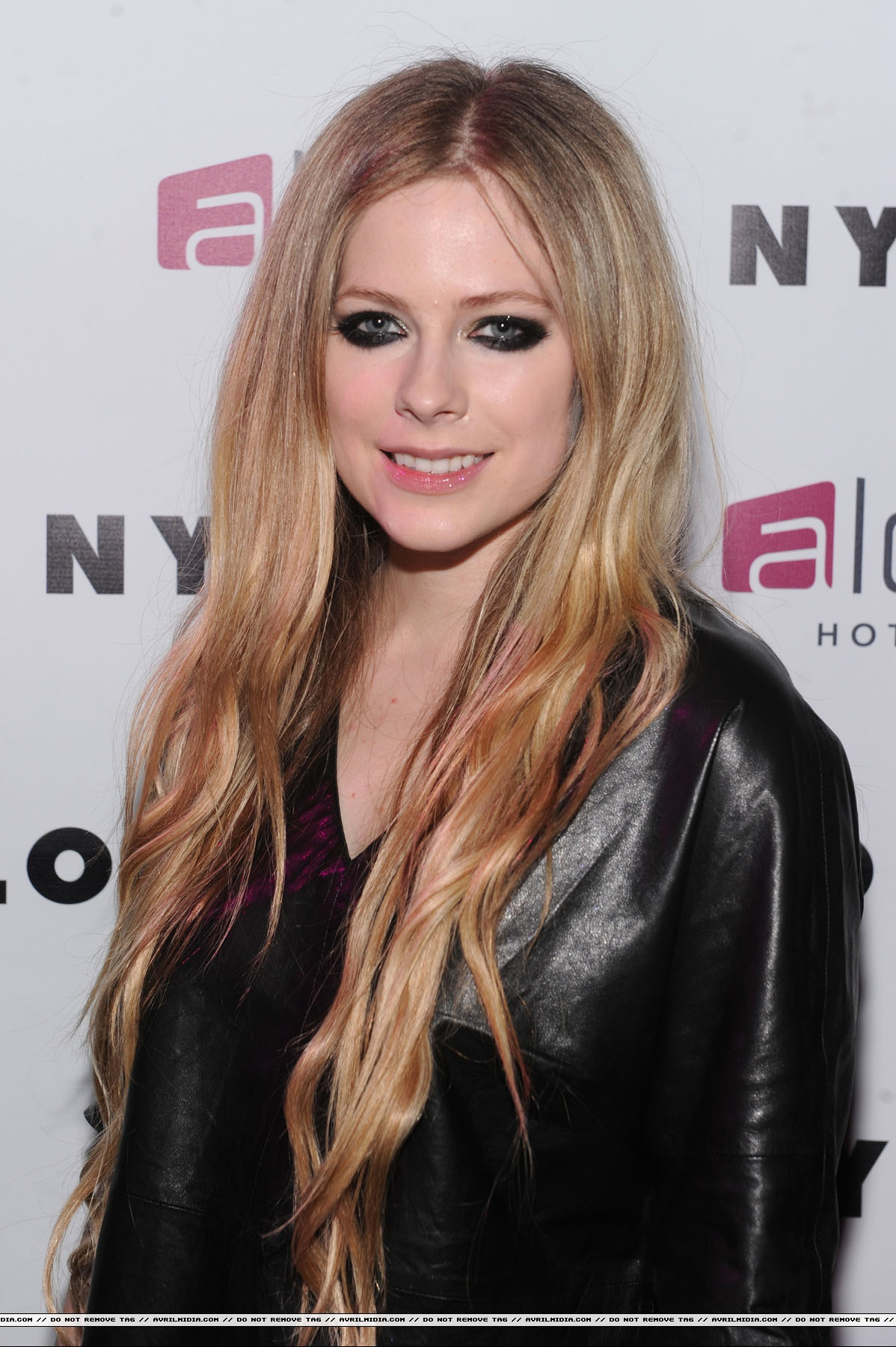 nylonparty_avrilmidia11.jpg