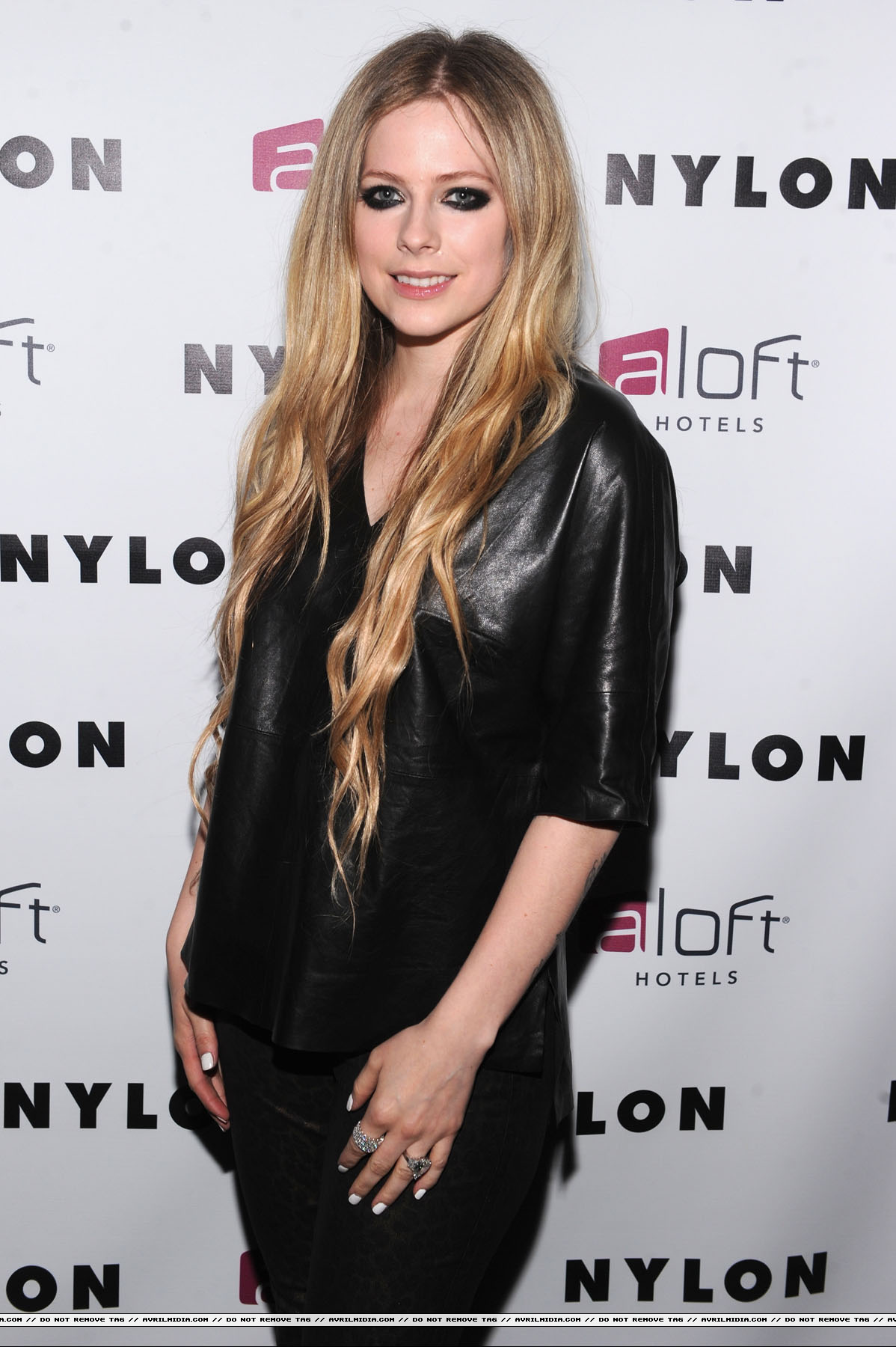 nylonparty_avrilmidia15.jpg